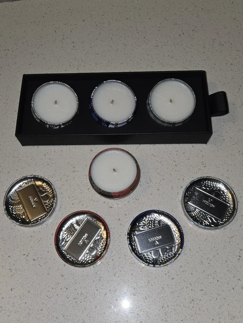 Voluspa Petite Tin Gift Set Of Four TOMATO Tin Plus TRIO